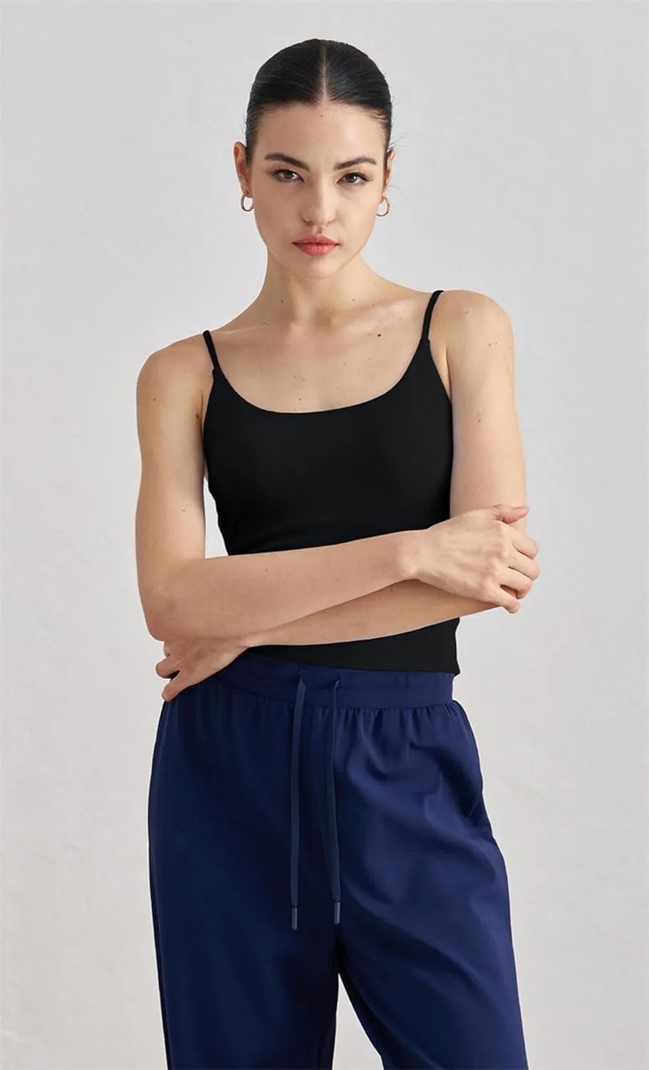 altiland Ultra-Soft Built in Bra Spaghetti-Strap Cami Tank Top for Woman, Cropped Workout Athletic Yoga Running Tops
