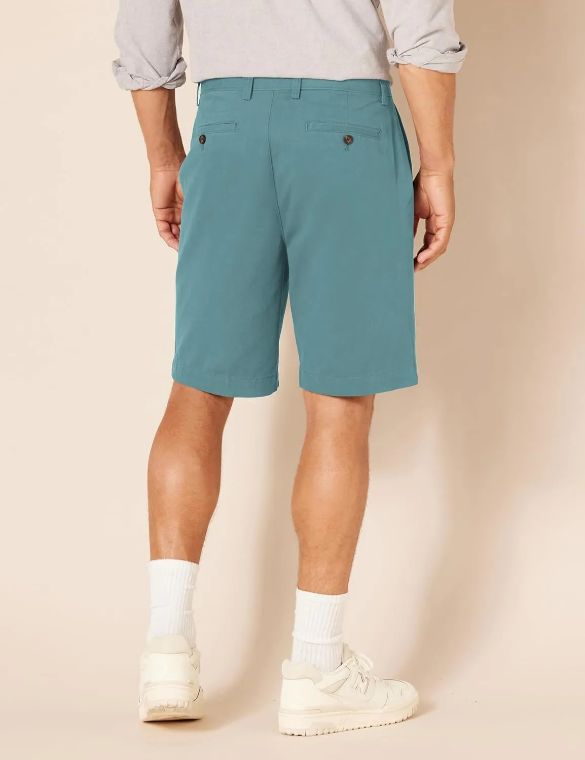 Amazon Essentials Men's Classic-Fit 9" Chino Short