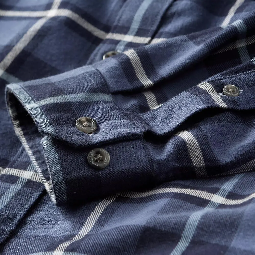 Eddie Bauer Men's Classic Fit Favorite Long-Sleeve Flannel Shirt