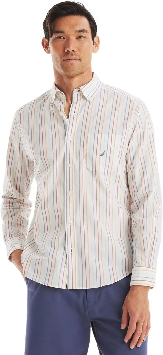 NAUTICA Men's Classic Fit Long Sleeve Button Down Shirt