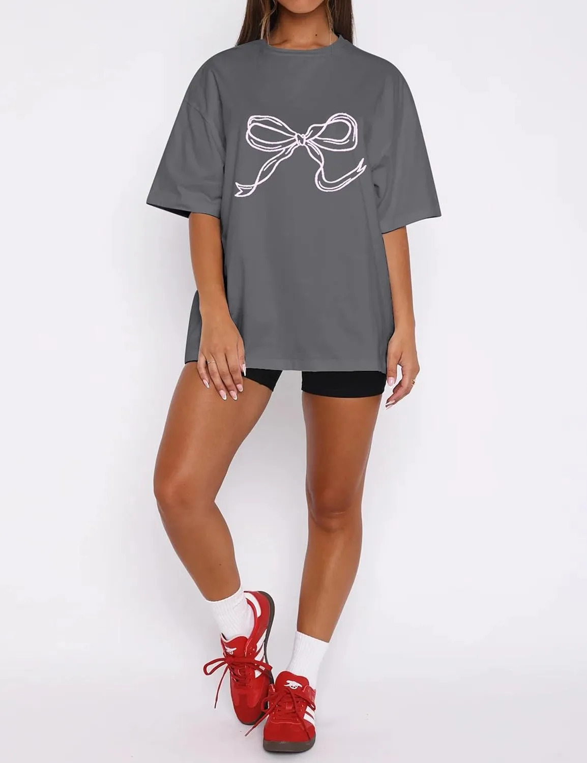 Women Bow Print Oversized Tee Shirt Tops Casual Crewneck Short Sleeve Drop Shoulder Graphic T-Shirts Going Out Top