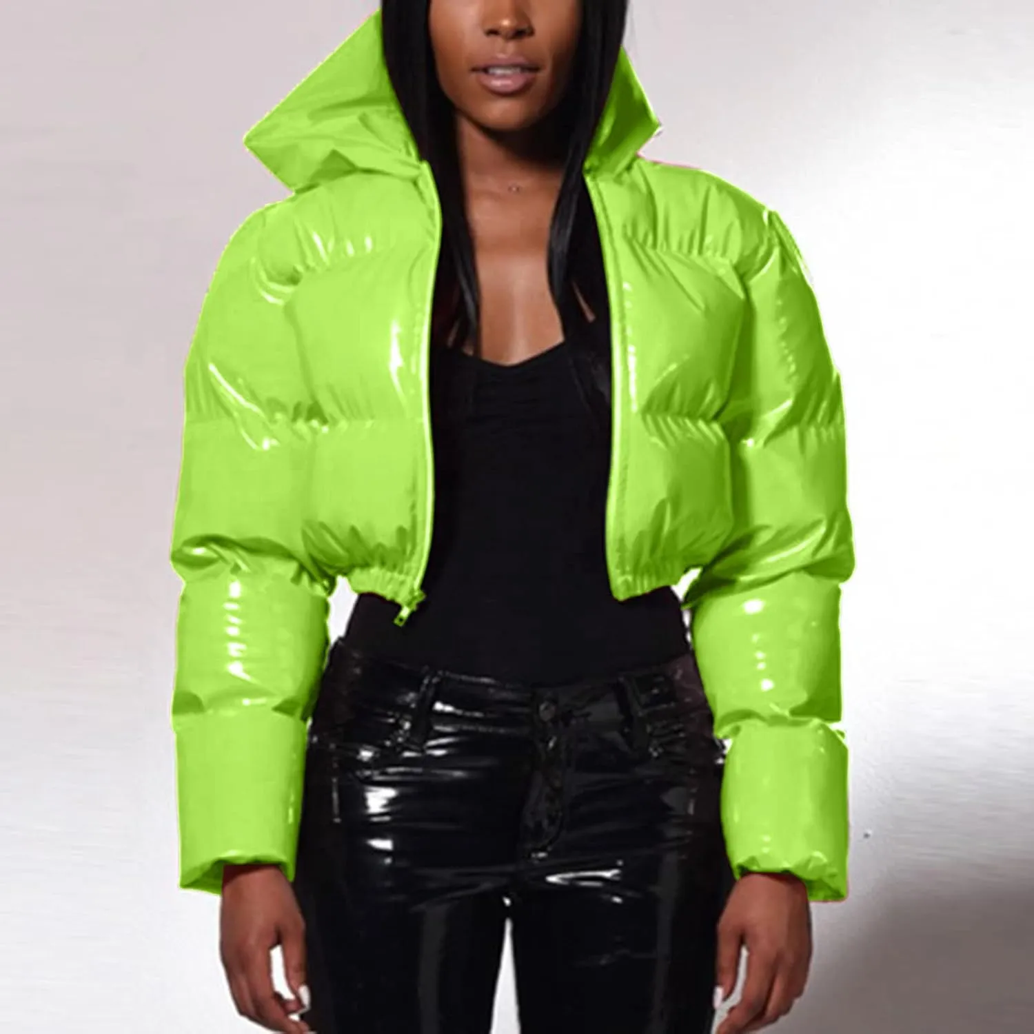 Womens Cropped Puffer Coat Lightweight Down Jacket Packable Parkas Jacket Water-Resistant Zip Up Thicken Hooded Quilted Coat