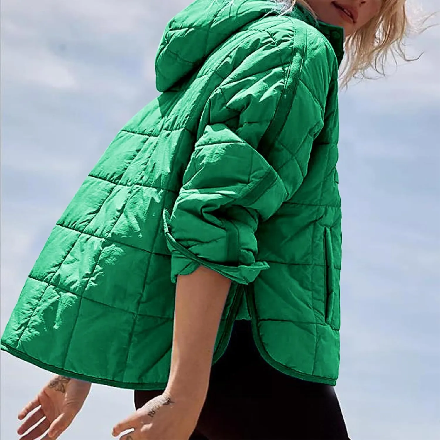Women's Quilted Pullover Puffer Jacket Oversized Winter Warm Lightweight Long Sleeve Hooded Coats Outwear with Pocket